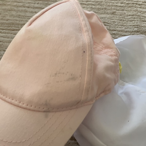 Lot of 2 baby hats - Picture 4 of 4